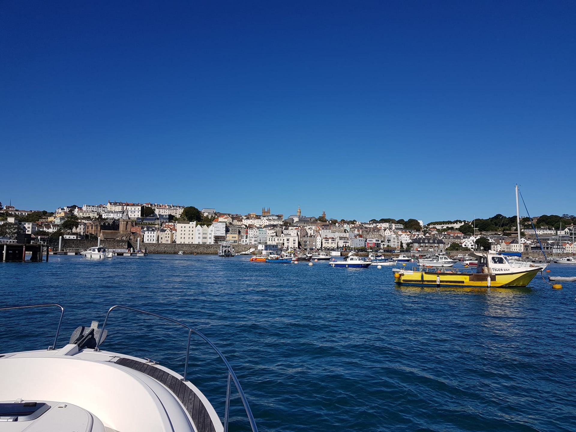 Traversée vers Jersey depuis le port